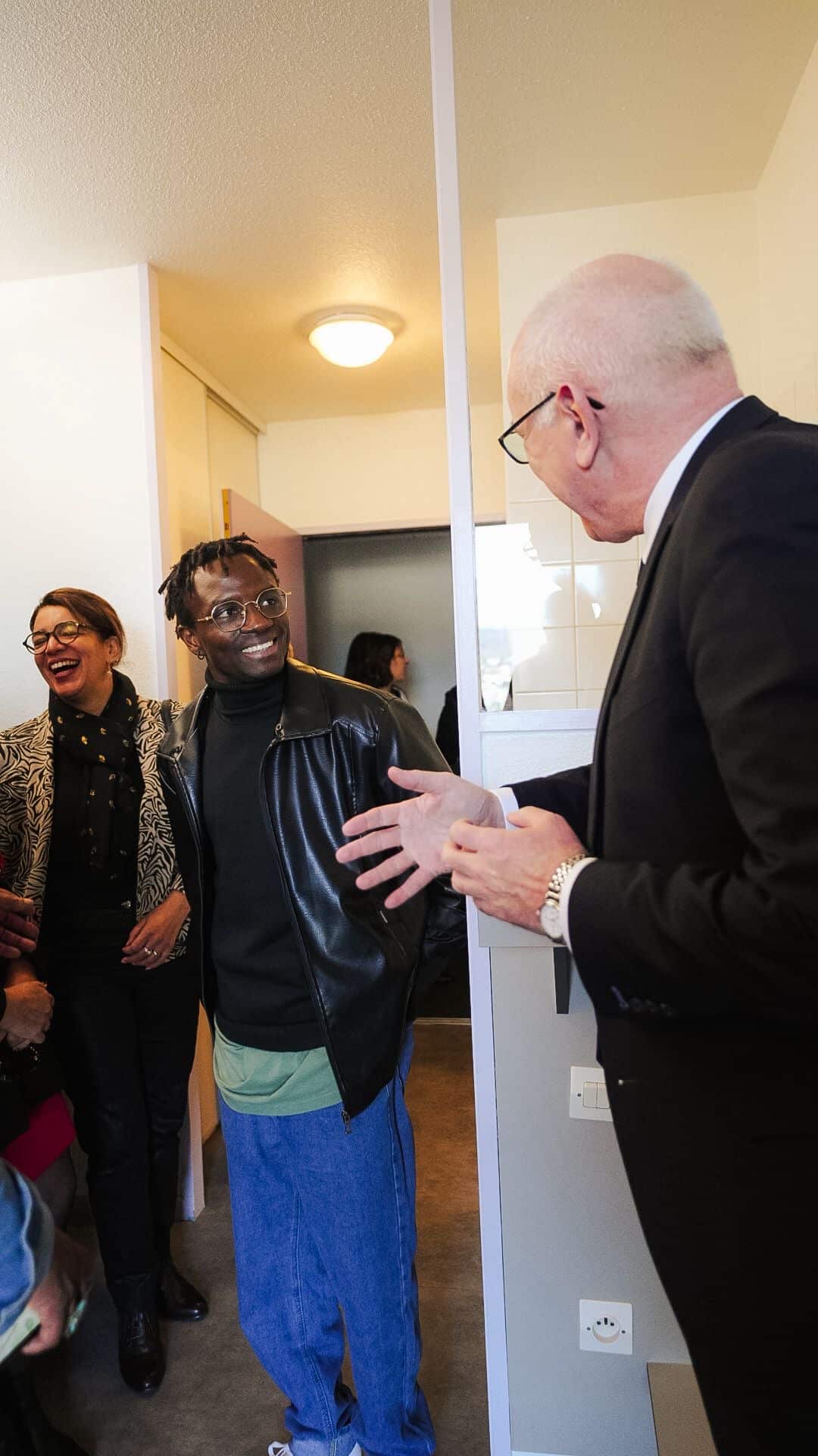 cf8abc02-8486-4f48-82b2-b28243434cc0 cf8abc02 8486 4f48 82b2 b28243434cc0